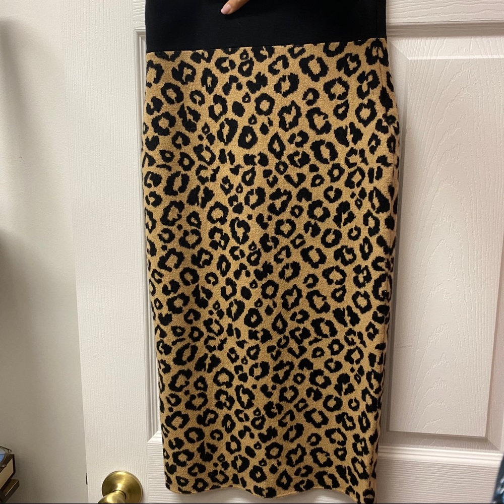 Veronica Beard leopard knit skirt
